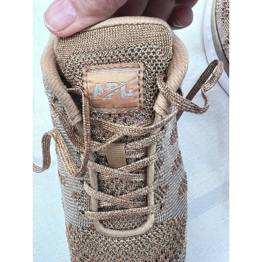 APL (Athletic Propulsion Labs) techloom phantom